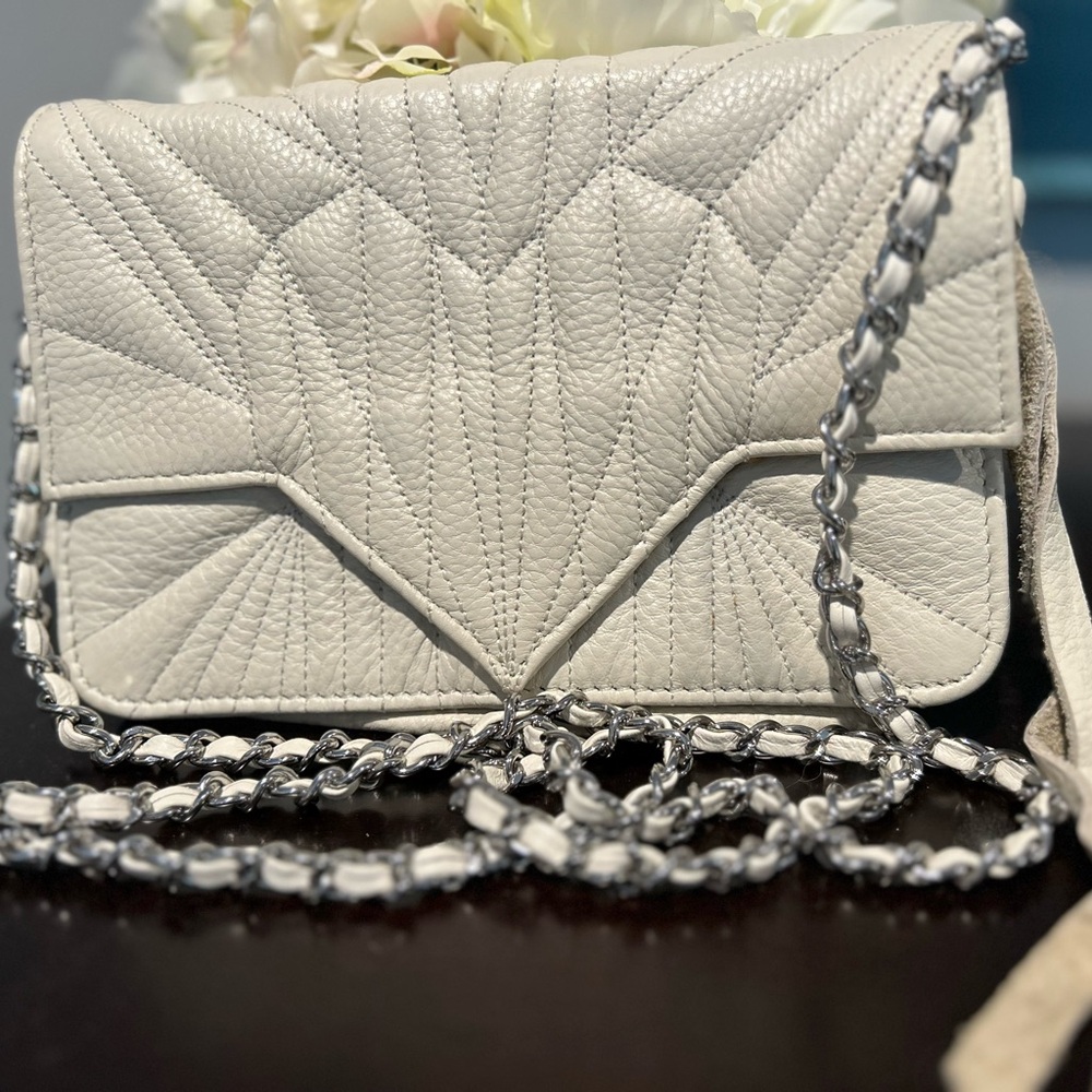 Aimee Kestenberg Quilted Leather Chain Crossbody vanilla Small Bag Purse
Cream
